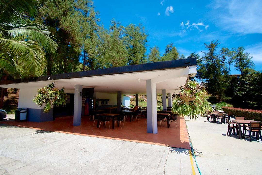 Mansion By Bernalo Hotels Guatapé Exteriér fotografie