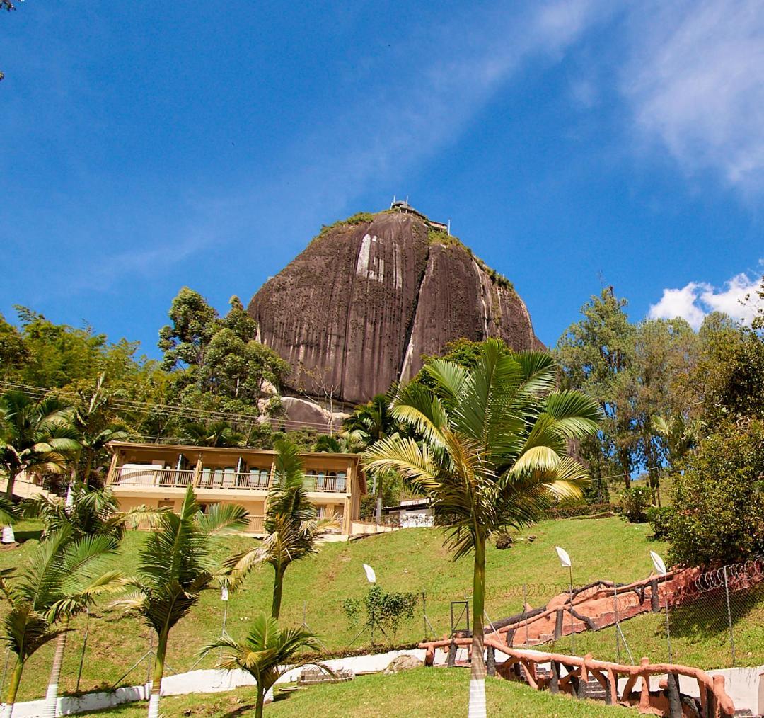 Mansion By Bernalo Hotels Guatapé Exteriér fotografie